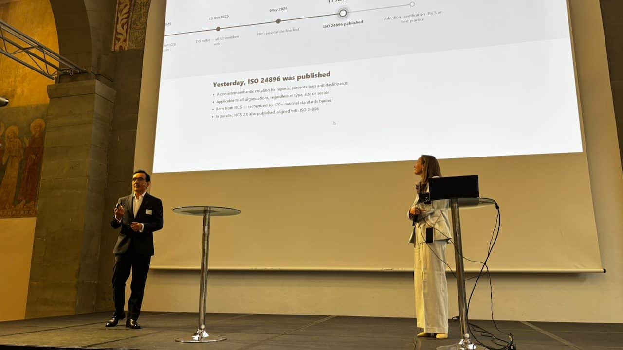 Presentación oficial de ISO 24896 e IBCS 2.0 en la Asamblea Anual de IBCS celebrada en Konstanz (Alemania).